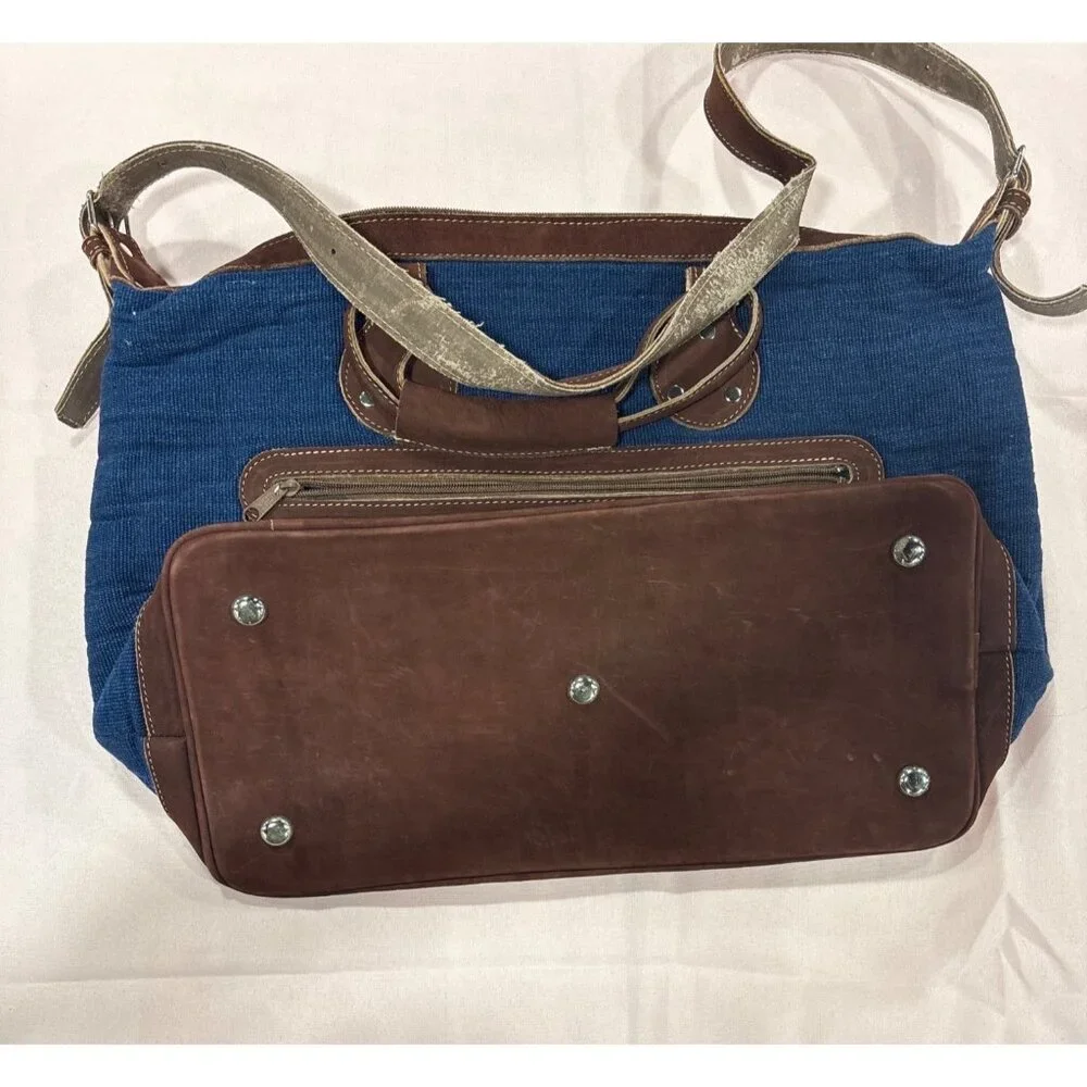Vintage-Inspired Boho Shoulder Bag Chevron Pattern & Leather Accents Adjustable - Picture 2 of 10